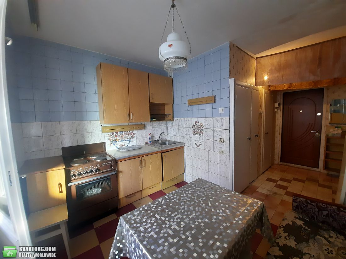Rent out 1-room apartment. Киев,  Стуса — photo 6
