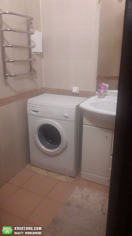 Rent out 3-room apartment. Киев, Смелянская — photo 3