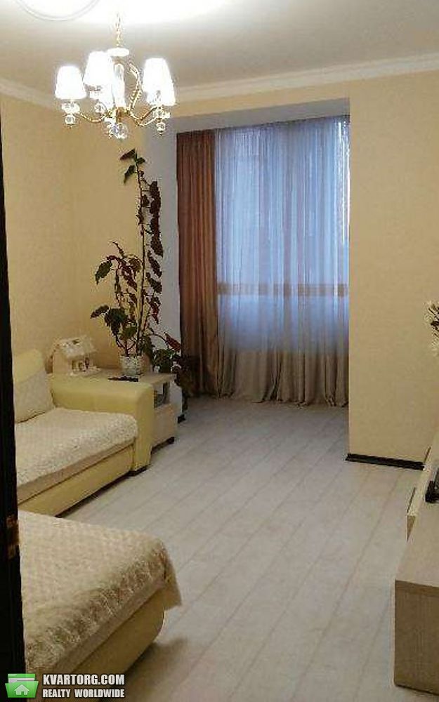 Sell 2-room apartment. Одесса, Грушевского Михаила — photo 1