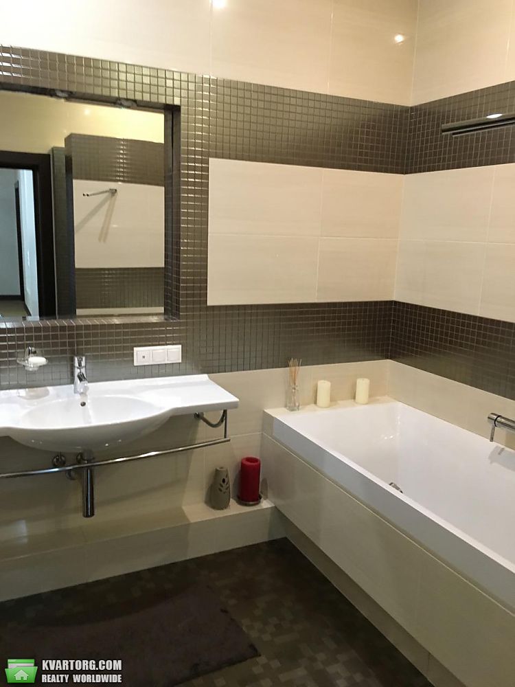 Rent out 2-room apartment. Киев, Леси Украинки бул — photo 6