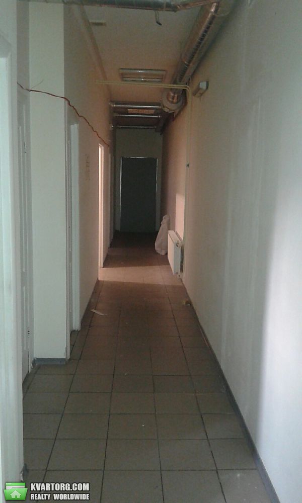 Rent out shop. Киев,  Малиновского — photo 9