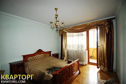 Rent out 3-room apartment. Киев,  Предславинская — photo 4