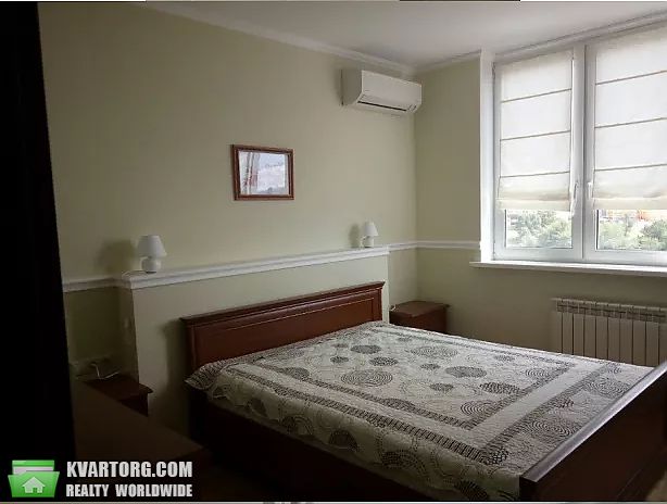 Rent out 2-room apartment. Киев,  Чавдар — photo 3
