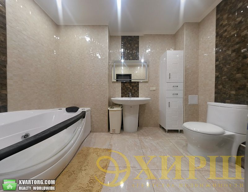 Rent out 3-room apartment. Киев,  Вильямса — photo 10
