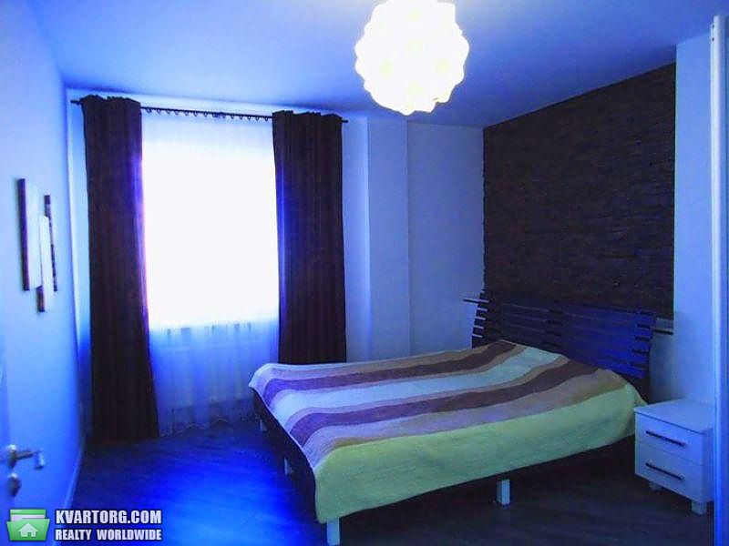 Rent out 3-room apartment. Киев,  Дегтяревская — photo 5