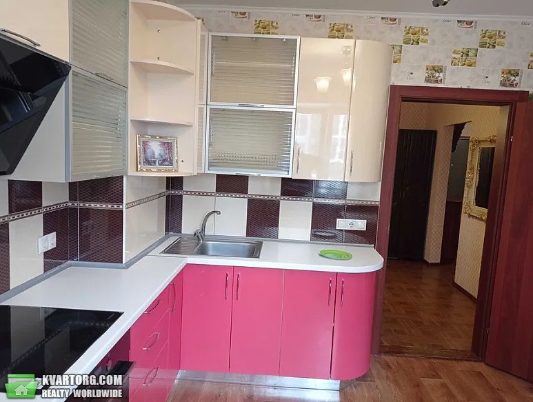 Rent out 2-room apartment. Киев, С. Данченко — photo 1