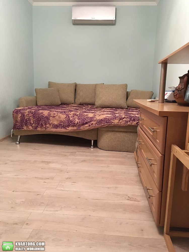 Rent out 2-room apartment. Киев,  Константиновская — photo 6