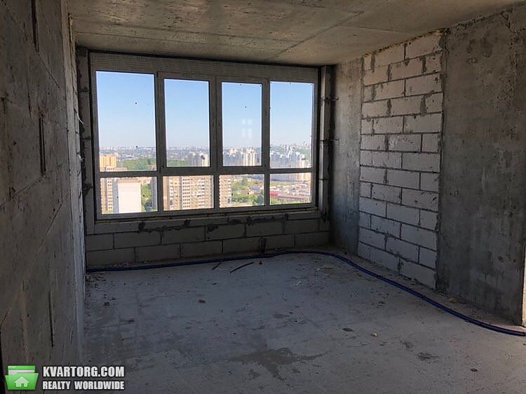 Sell 4-room apartment. Киев,  Правды пр — photo 1