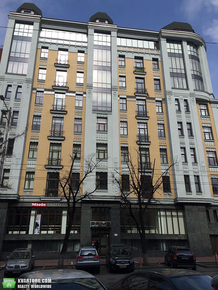 Rent out office. Киев, Жилянская — photo 1