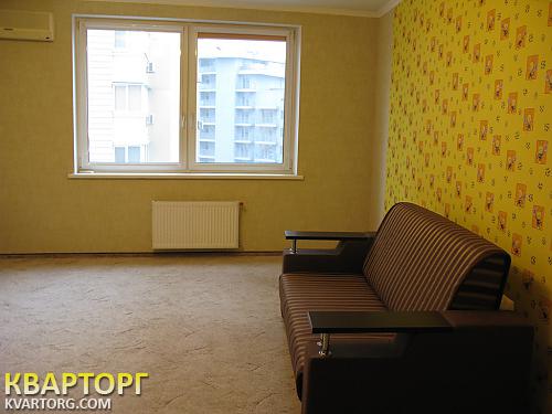 Rent out 4-room apartment. Киев, Окипной — photo 5