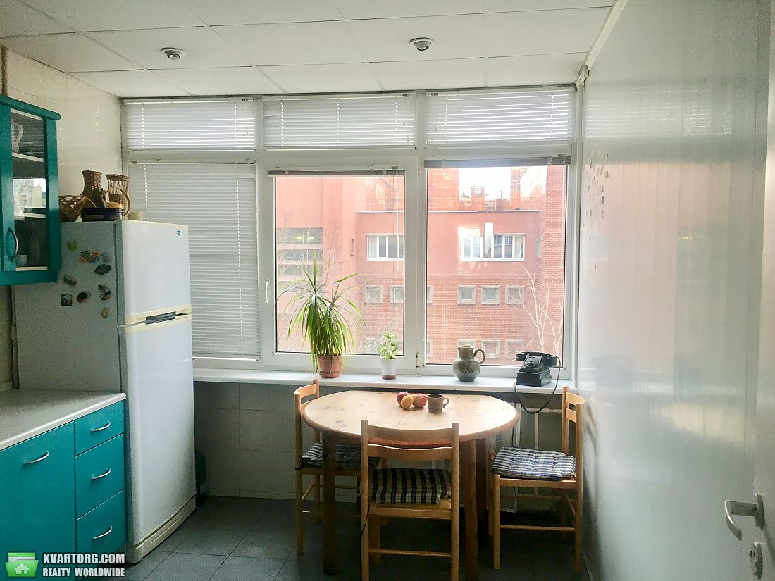 Sell 3-room apartment. Киев,  Дмитриевская — photo 6