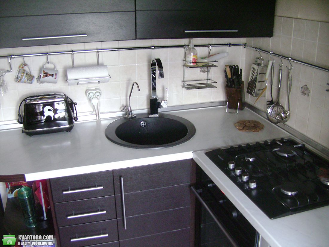 Sell 3-room apartment. Киев,  Березняковская — photo 8