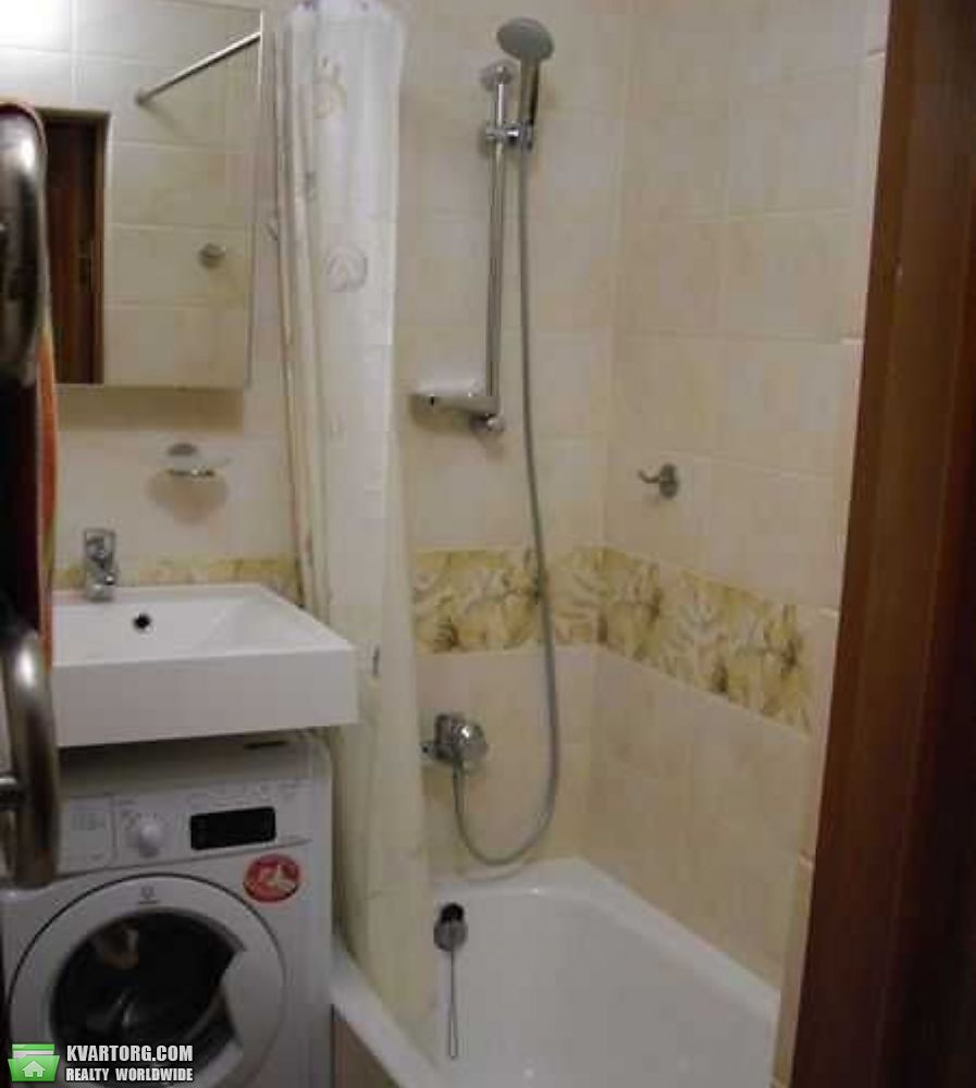 Rent out 2-room apartment. Киев,  Федорова — photo 4
