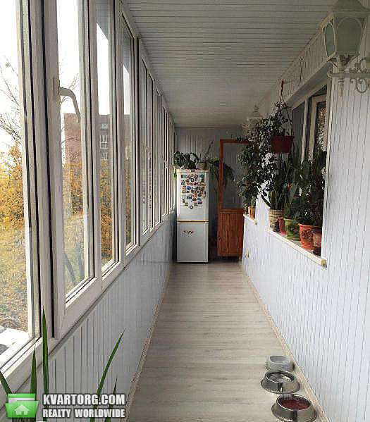 Sell 3-room apartment. Киев,  Комарова — photo 10