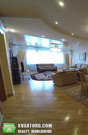 Sell 3-room apartment. Киев,  Старонаводницкая — photo 1