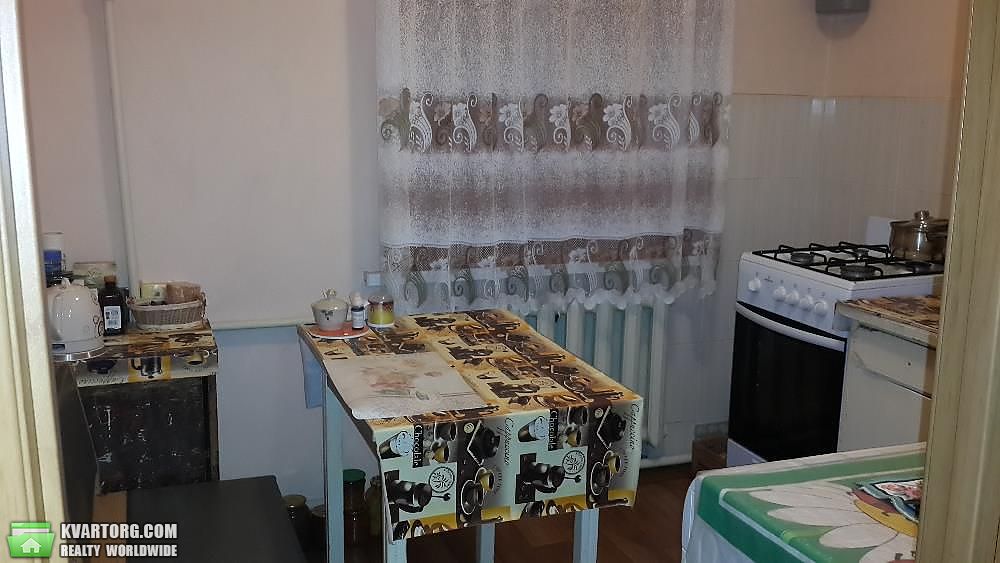 Sell 2-room apartment. Киев,  Багговутовская — photo 4