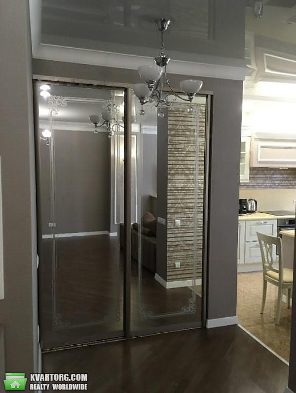 Rent out 3-room apartment. Киев,  Полтавская — photo 5