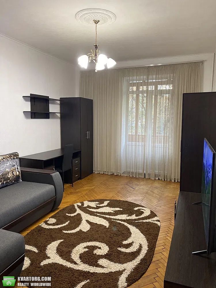 Rent out 2-room apartment. Киев,  Большая Васильковская — photo 4