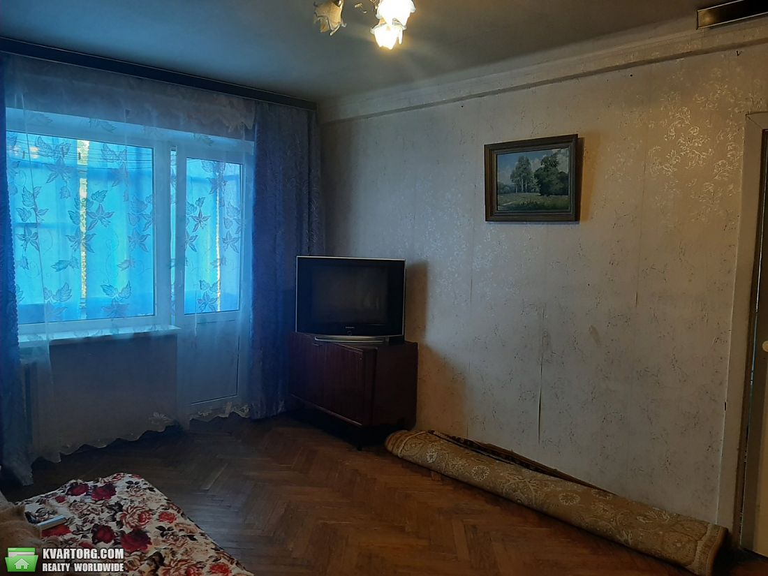 Rent out 2-room apartment. Киев,  Бажова — photo 3