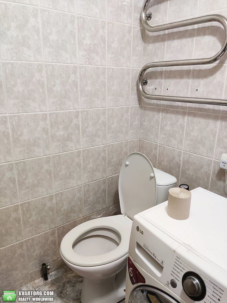 Sell 2-room apartment. Киев,  Свободы пр — photo 10