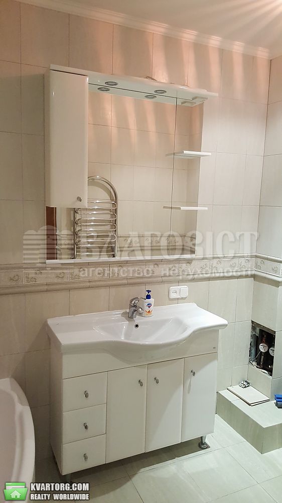 Rent out 2-room apartment. Киев,  Дмитриевская — photo 10