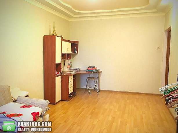 Sell 3-room apartment. Киев,  Маяковского — photo 2