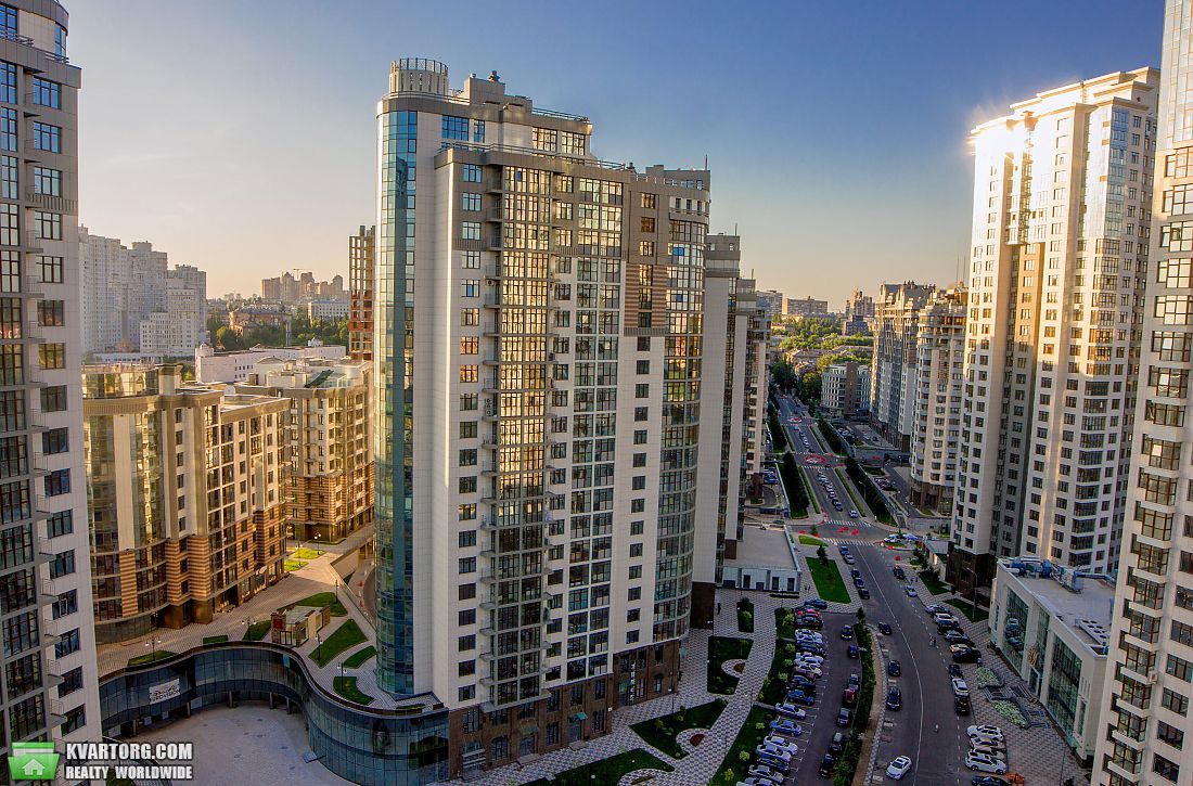 Sell 1-room apartment. Киев,  Драгомирова — photo 1