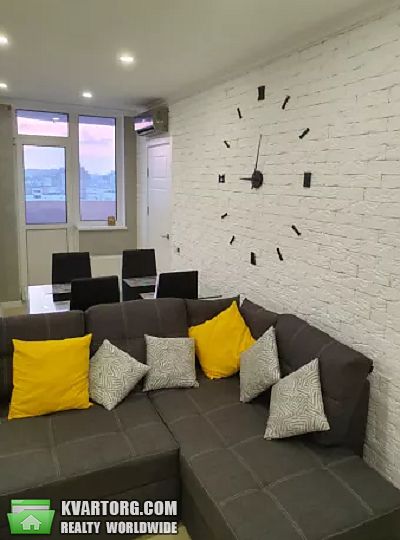 Sell 2-room apartment. Киев,  Крушельницкой — photo 3