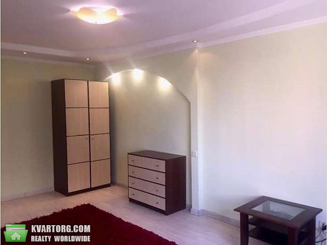 Rent out 1-room apartment. Киев,  Тургеневская — photo 3