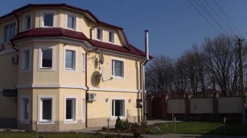Sell house. Киев, Садовая (Осокорки) — photo 1
