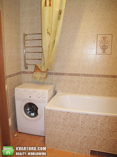 Rent out 1-room apartment. Киев, Урловская — photo 8