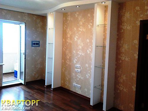Rent out 1-room apartment. Киев,  Ревуцкого — photo 1