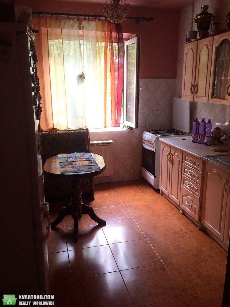 Sell 4-room apartment. Киев,  Радужная — photo 3