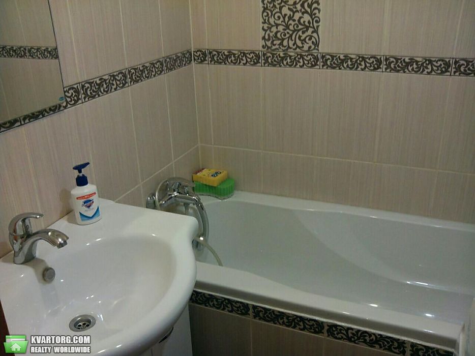 Rent out 2-room apartment. Харьков, Героев Труда — photo 3