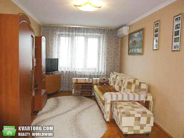 Sell 4-room apartment. Киев, Героев Сталинграда просп. — photo 1