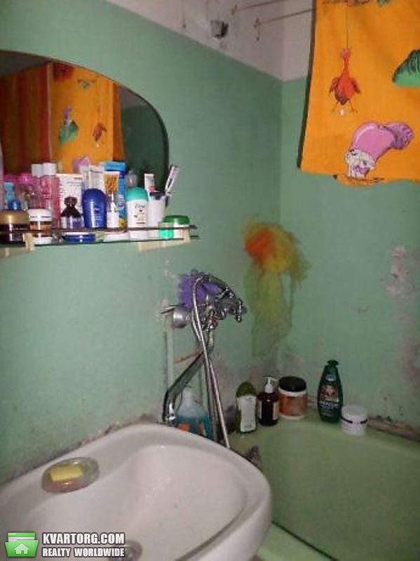 Sell 2-room apartment. Киев,  Каштановая — photo 4