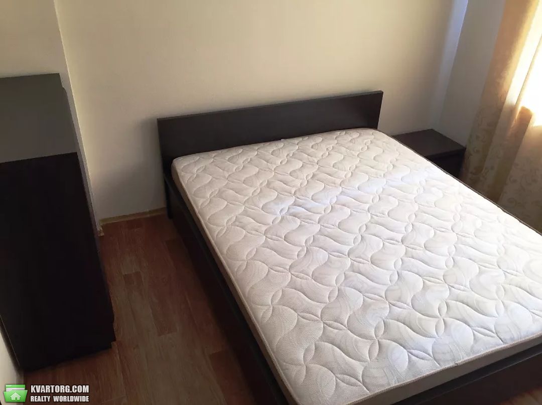 Rent out 2-room apartment. Киев, Бориса Гмыри — photo 2