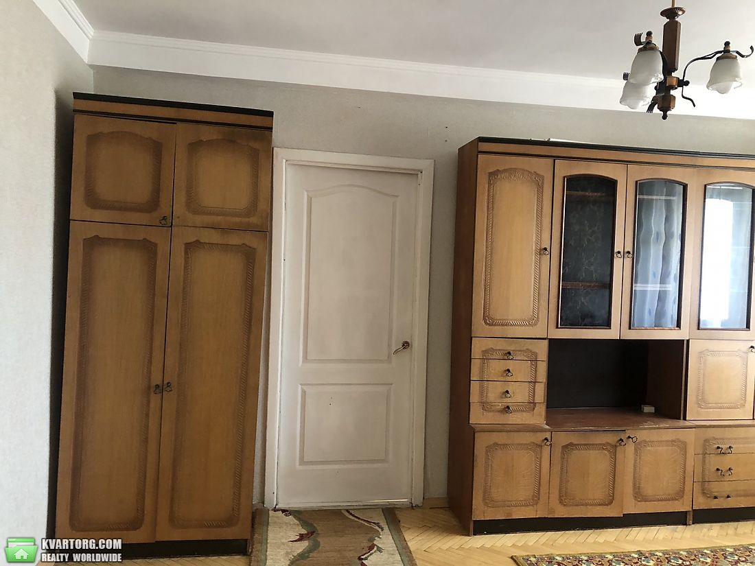 Rent out 2-room apartment. Киев,  Леси Украинки бул — photo 2