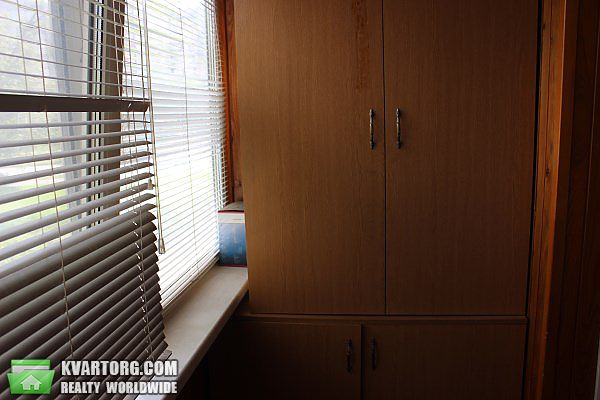 Rent out 2-room apartment. Киев,  Ревуцкого — photo 8
