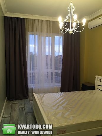 Rent out 2-room apartment. Киев, Жамбила Жабаева — photo 4
