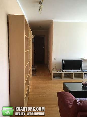 Rent out 3-room apartment. Киев, Гончара — photo 2