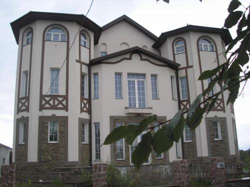 Sell house. Киевская обл., Франко Ивана — photo 1