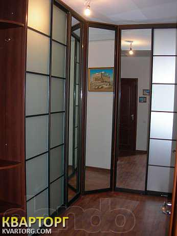 Sell 1-room apartment. Киев,  Воскресенская — photo 3