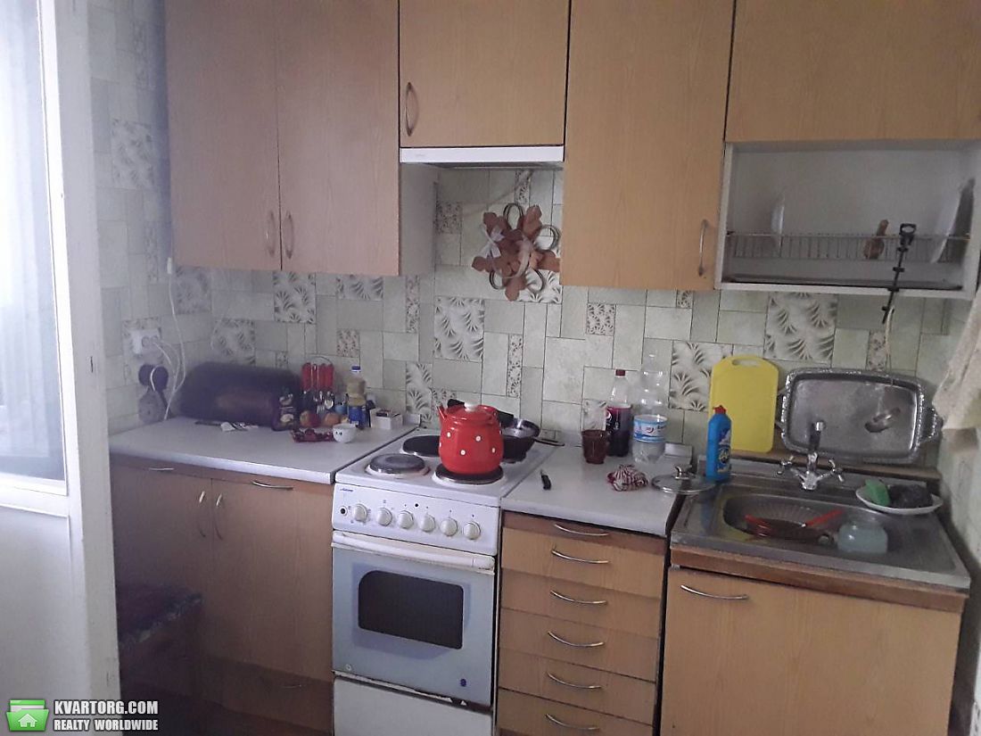 Sell 2-room apartment. Киев,  Алма-Атинская — photo 1