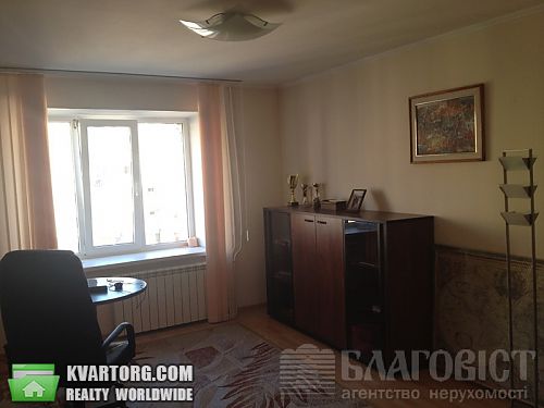 Sell 3-room apartment. Киев, Урловская — photo 2