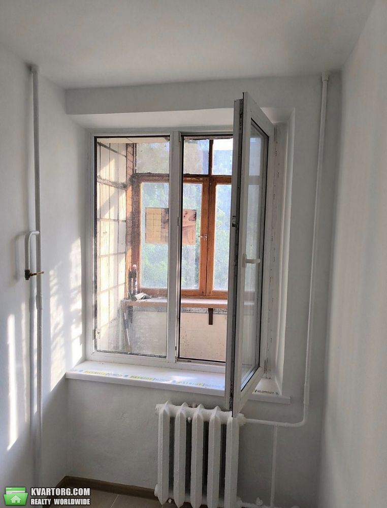 Sell 1-room apartment. Киев, Тичини Павла просп. — photo 6