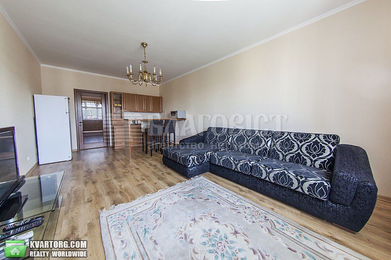 Rent out 3-room apartment. Киев,  Гоголевская — photo 1
