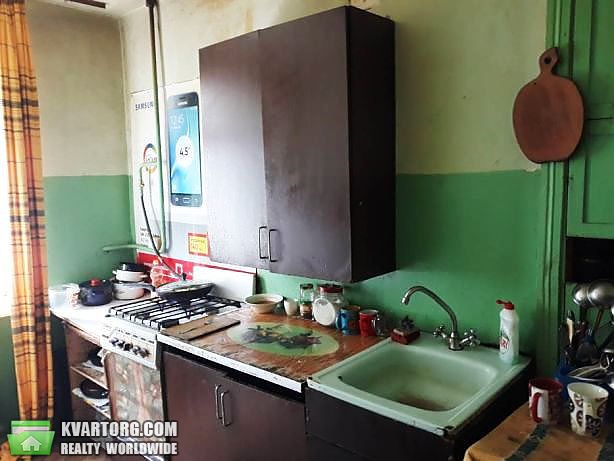Sell 3-room apartment. Киев,  Новополевая — photo 1