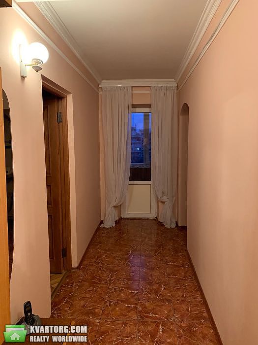 Rent out 2-room apartment. Киев,  Политехническая — photo 4