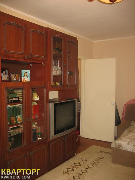 Sell 3-room apartment. Киев,  Славгородская — photo 1